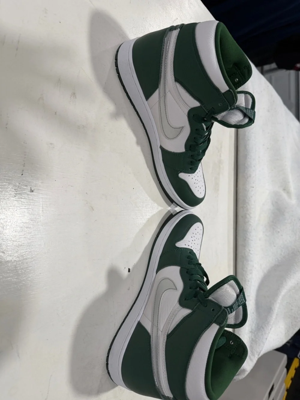 Nike Air Jordan 1 Mid White Green with Silver Swoosh - Picture 4 of 6